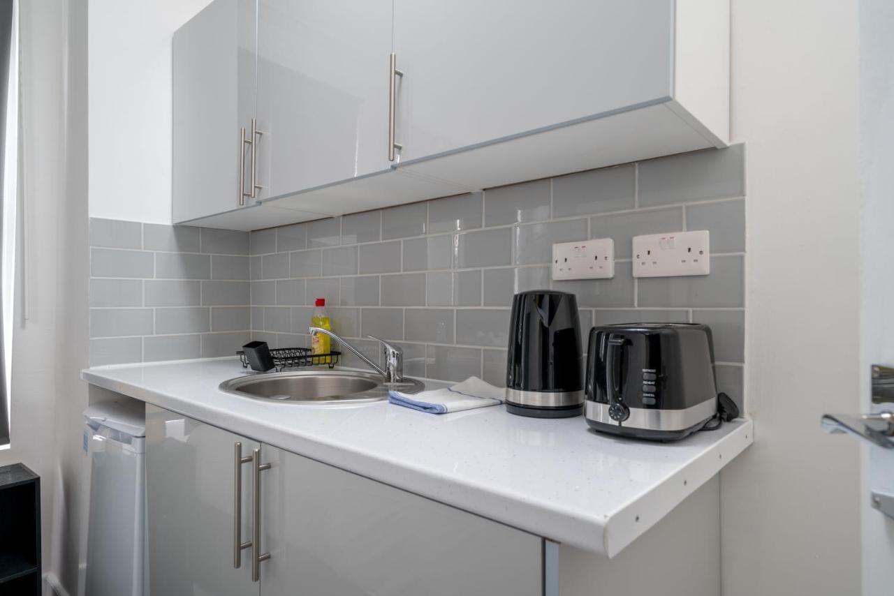 London Selwyn Unique & Stylish Studios 外观 照片