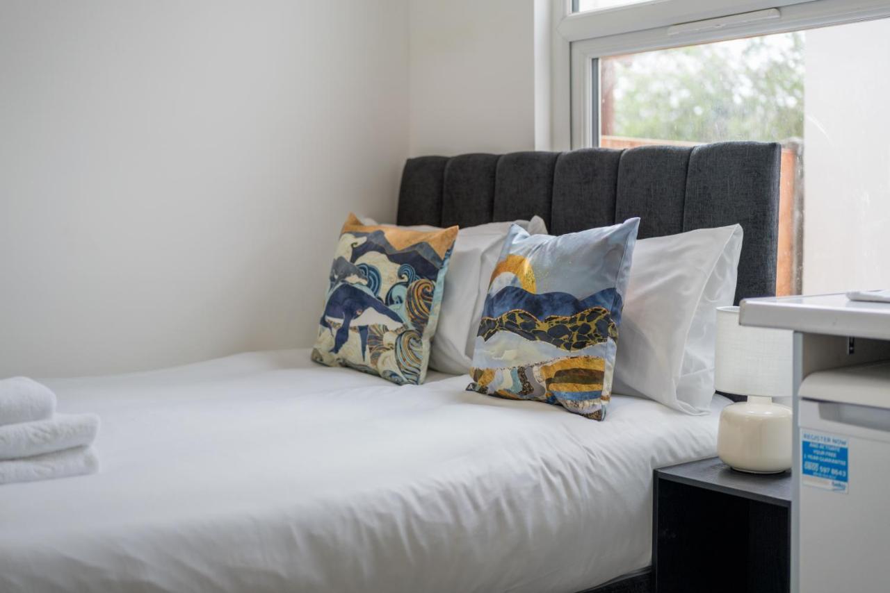 London Selwyn Unique & Stylish Studios 外观 照片