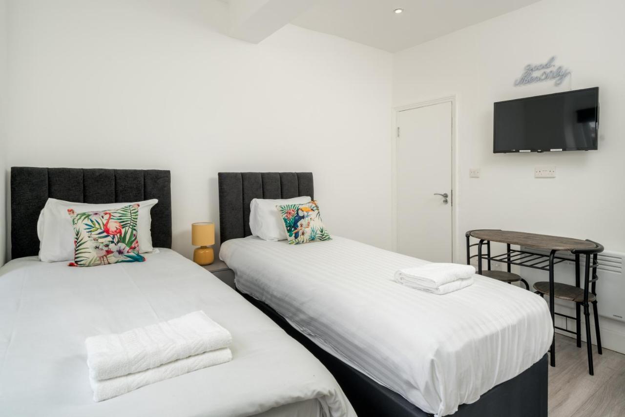 London Selwyn Unique & Stylish Studios 外观 照片