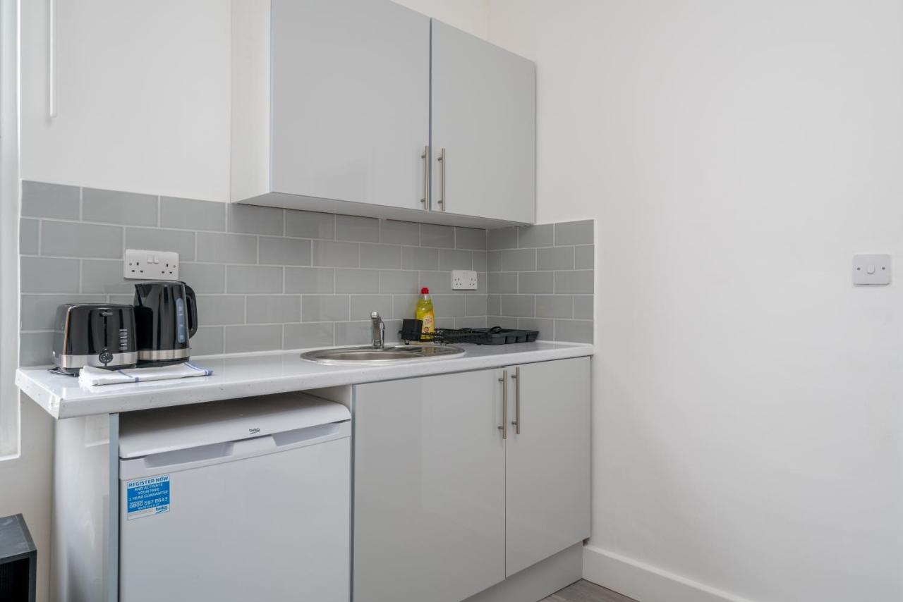 London Selwyn Unique & Stylish Studios 外观 照片