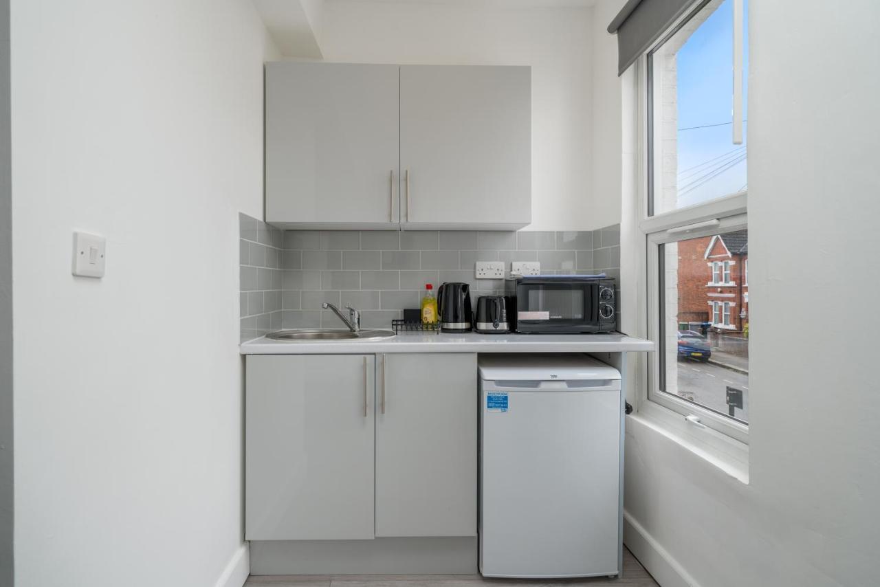 London Selwyn Unique & Stylish Studios 外观 照片