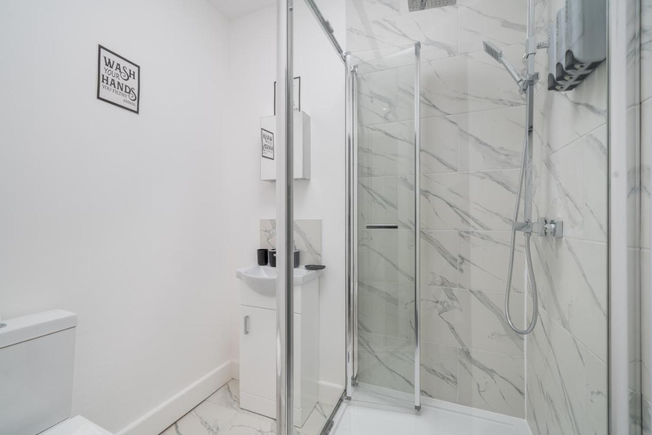 London Selwyn Unique & Stylish Studios 外观 照片